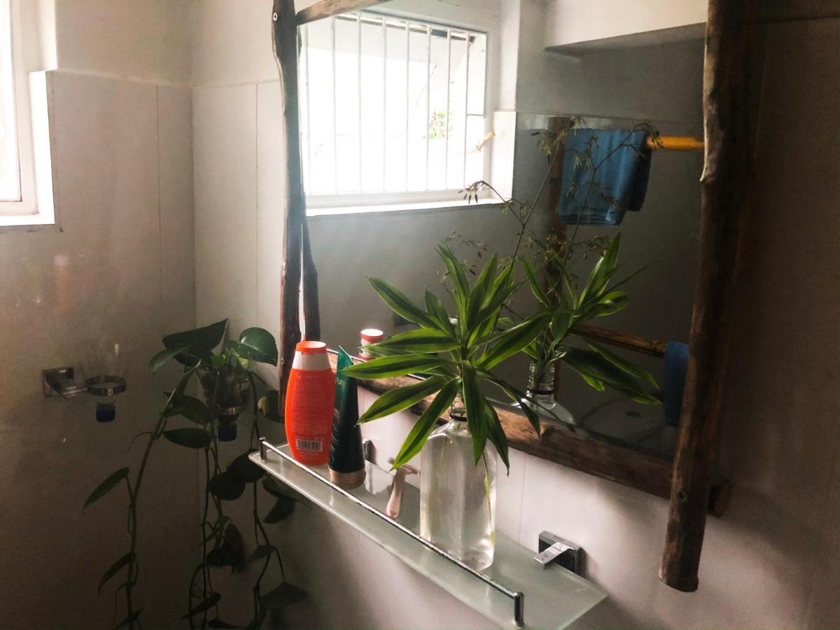 Circus Lagoon Hideaway Bed and Breakfast Dodanduwa Εξωτερικό φωτογραφία